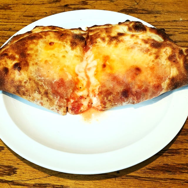 Order Traditional Cheese Calzone food online from Lanesplitter Pizza & Pub store, Emeryville on bringmethat.com